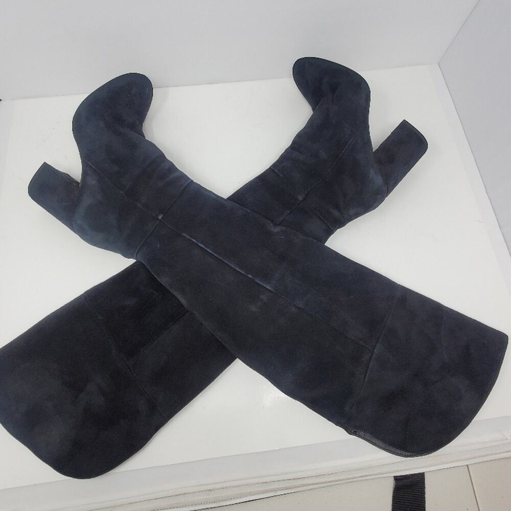 Kenneth Cole Carrah Over-the-Knee black suede Boots Size 10